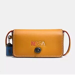 Coach NASA dinkier mini